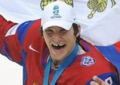 Russia&#39;s Alexander Ovechkin (left) and Alexander Syomin celebrate a victory ... - 427839