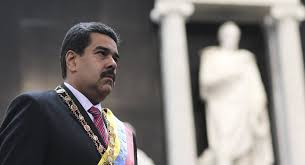 Image result for Maduro decreta "estado de emergência econômica" para ampliar seu poder