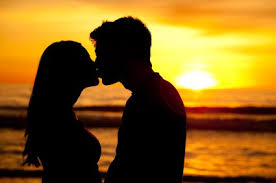 10 Fakta Unik Tentang Ciuman - Trends7Media