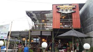 Hasil gambar untuk cafe 3 ceret