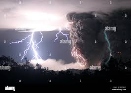 Afbeeldingsresultaat voor Chaitén lightning