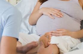 Es malo la hinchazón en el embarazo?