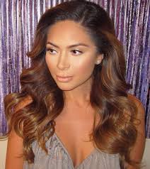 marianna hewitt brassy hair. Now, this is fine if this is the look you are going for. But I prefer a lighter blonde tone that is much cooler. - marianna-hewitt-brassy-hair