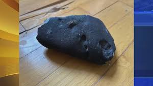 "Unprecedented Phenomenon: Meteorite Reportedly Plunges into a House in Hopewell Township, Mercer County, New Jersey"
