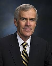 Jeff Bingaman&#39;s quotes, famous and not much - QuotationOf . COM via Relatably.com