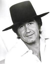Trini Lopez (born Trinidad López III, 15 May 1937) is an American (Chicano) singer, guitarist and actor. He scored thirteen chart singles through 1968, ... - trini-lopez