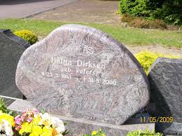 Grab von Helga Dirksen (geb. Peters) (23.03.1941-31.08.2000 ...