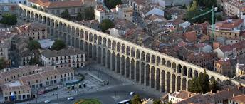 La Atlántida era España. Acueducto de Segovia Images?q=tbn:ANd9GcRmFDy7VnWxbBDi1UVIZ3yOcSYaK-uIgZDOsBcnEVH5Ra3avDAT