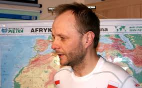Andrzej Gondek (38 l.), kiedyś koszykarz Stali Stalowa Wola, dziś prywatny przedsiębiorca, na początku kwietnia rozpocznie ekstremelny marsz przez ... - Nasz-Sahara
