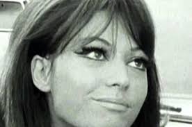 Alida Chelli. Attrice e cantante, 1943 – 2012. Divenne conosciuta con la sua versione della canzone “Sinnò me moro” nel film “Un maledetto imbroglio” del ... - alida-chelli