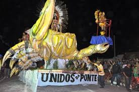 Resultado de imagem para escolas de samba do carnaval de Parnaíba
