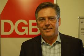 Der DGB Nord-Vorsitzende <b>Uwe Polkaehn</b> warnt die Kieler Koalition, <b>...</b> - news_2_1291293724