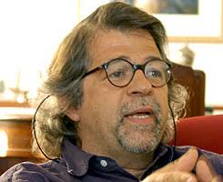 A visão é do sociólogo Ricardo Antunes, 58, que prevê aumento nas lutas sociais no mundo. Professor de sociologia do trabalho na ... - RICARDO-ANTUNES