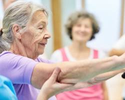 Esercizi per migliorare la salute mentale per anziani