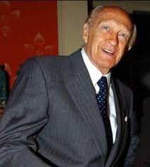 Alle 11 di oggi nella chiesa Dio Padre a Milano 2 si terranno i funerali del popolare conduttore Raimondo Vianello, scomparso giovedì a 87 anni all&#39;ospedale ... - raimondo-vianello-mortow