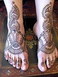 New mehndi designs for feet images 