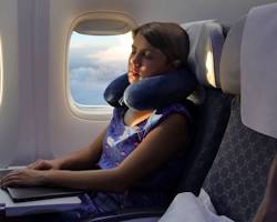 Neck pillow for long flights