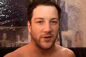 Matt Cardle 450 (Pic:ITV). Some of you may have noticed Matt Cardle was looking more than a little bronzed recently. And now X Factor tan lady Alyson Hogg ... - matt-cardle-450-pic-itv-image-1-85414240