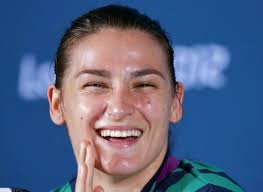 Taylor: &#39;If someone offers me a contract for professional boxing, I&#39;ll - katie-taylor-982012-390x285