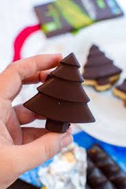 Peanut Butter Chocolate Trees | Copycat Reese's Trees - The Beard ...