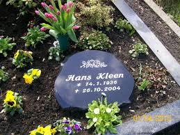 Grab von Hans Kleen (14.01.1936-26.10.2004), Friedhof Norden-neuer ...