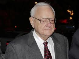 George Ryan arrives at a halfway house in Chicago in January after serving five-plus years in federal prison on corruption charges. (Photo: M. Spencer Green ... - 1372866451000-AP-Illinois-Governor-Ryans-Release-1307031150_4_3