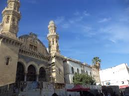 تاريخ المساجد الجزائريّـــة ،، Images?q=tbn:ANd9GcSLa3WizcvqvPeaKm43oxdQSNldsiS3TISOTkOA-YoSCTzN0l7W