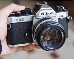 Hình ảnh về Máy ảnh film Nikon FM2