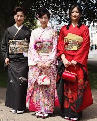 JAPANESE TRADITIONAL CULTURAL DRESS Images?q=tbn:ANd9GcSNpKH_CkUG6QMNOc6ZMaqTr1CWmhYPiatKCrlHlcGtfCUH2JbE
