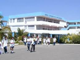 Resultado de imagen para fotos de la escuela vacacional de la habana en cuba