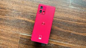 Motorola announced the launch of its special edition - motorolaedge 30 
fusion in the stunning Pantone Color
