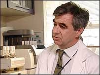 Professor John Collinge and his team at the Prion Unit have managed to reverse the disease in mice. - prof_collinge203_203x152