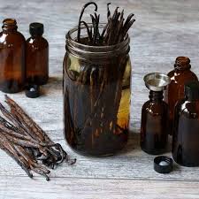 How To Make the BEST Vanilla Extract - The Daring Gourmet