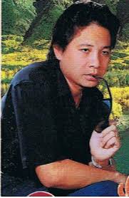 Nam NS Vương Linh tên thật là Lê Văn Hân, sinh năm 1960. Anh là em ruột của nam NS nổi tiếng Linh Vương. Năm 1988, đài truyền hình TPHCM phát sóng vở CL xã ... - 281821340035215Vuonglinh%2520(2)
