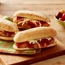 Chicken Parmesan Sandwiches Recipe | RAGÚ