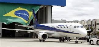 [Brasil] Embraer bate recorde global Images?q=tbn:ANd9GcSZqDUU_hN2Inyg5qjAZYXsunpWJsTYjR-D3ceqx4wd-Q0bicIaMA