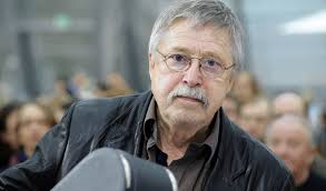 VOR 35 Jahren wurde der Dichter und Sänger <b>Wolf Biermann</b> aus der DDR <b>...</b> - 50777088