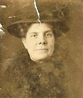 Mary Bennington was born in 1882 at Grove Cottage, Grindon in Staffordshire, the daughter of William Bennington 1860-1923 and Ann Gould 1857-1923. - slx6fla