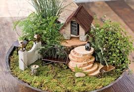 Resultado de imagen de mini jardines caseros en pinterest