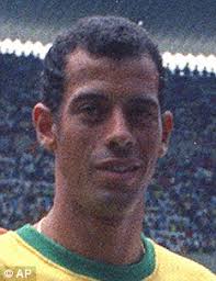 Legend: Brazil great Carlos Alberto - article-0-00526AA100000258-564_233x303