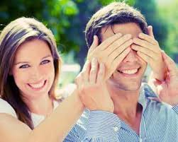 Image result for foto pria jatuh cinta