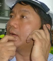 Bộ trưởng Bộ GTVT Đinh La Thăng gọi điện thoại ngay từ công trường, yêu cầu Tổng Giám đốc Tổng Công ty Cảng HK miền Nam Nguyễn Nguyên Hùng đưa ngay Phó Tổng ... - 1042421_3-box