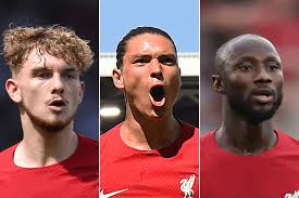 Liverpool should not panic in the transfer window after drawing at Fulham, 
says Jamie Carragher