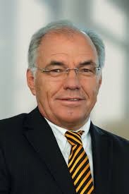 <b>Frank Gey</b>, Geschäftsführer der Entega Geschäftskunden GmbH &amp; Co. KG, und . - 50439524_a34055fc57