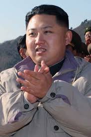 PUTRA ketiga Kim Jong-il, Kim Jong-un, dipastikan menggantikan posisi sang ayah yang mangkat pada 17 Desember lalu akibat serangan jantung sebagai pemimpin ... - kim-jong-un-9
