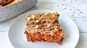 Snickers Baked Oatmeal with High Protein Icing - That Vegan Babe