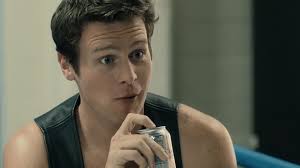 Jonathan Groff plays Patrick in the new HBO gay dramedy, &quot;Looking.&quot; - Screenshot-Looking-Jonathan-Groff