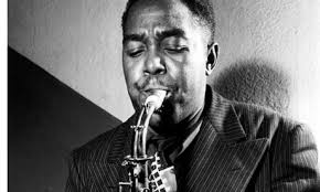 One night in 1937, a teenage musician called Charlie Parker joined a queue of players waiting to jam onstage at Kansas City&#39;s Reno Club. - Charlie-Parker-007