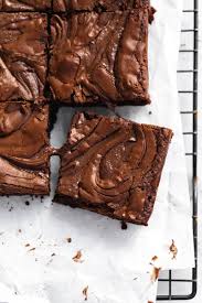 Fudgy Nutella Brownies - Broma Bakery