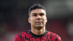 Injured Casemiro out of Man Utd clash, to remain in Brazil - ESPN